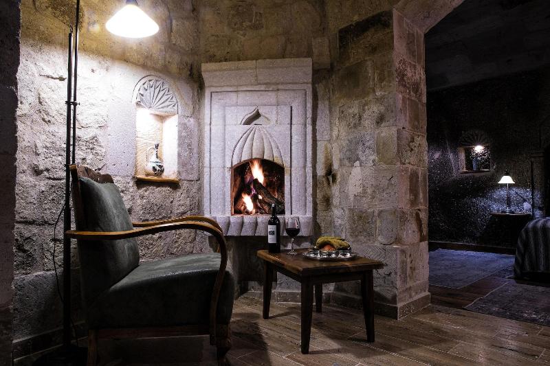Aza Cave Hotel