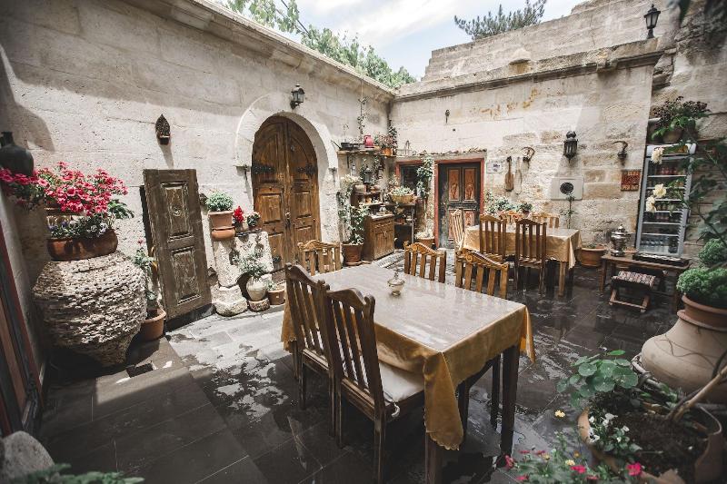 Kardesler Cave Hotel image