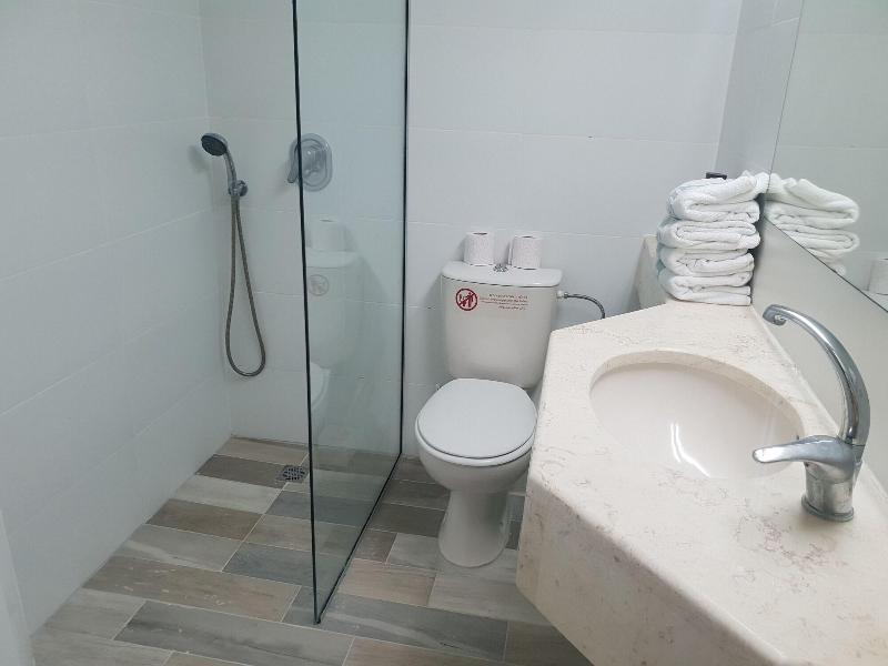 Hotel Marom image