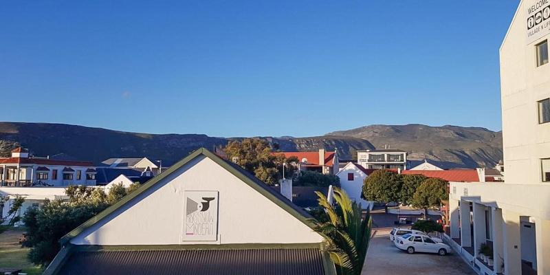 Zzzone Boutique Hostel image
