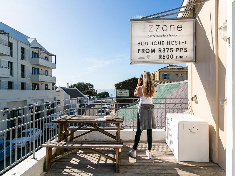 Zzzone Boutique Hostel image