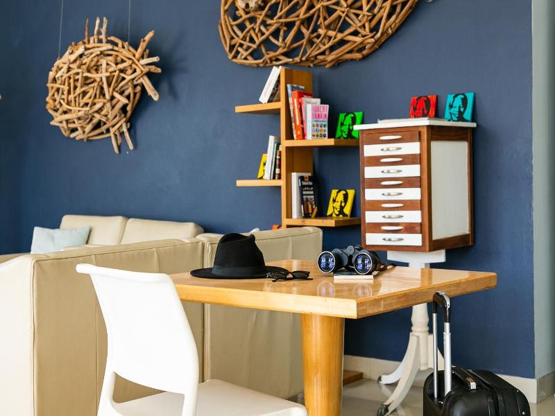 Zzzone Boutique Hostel image