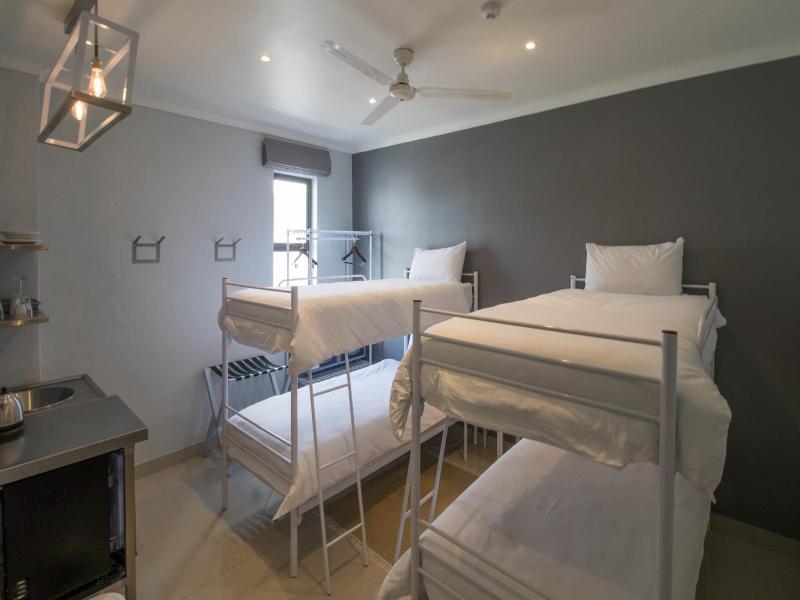 Zzzone Boutique Hostel image