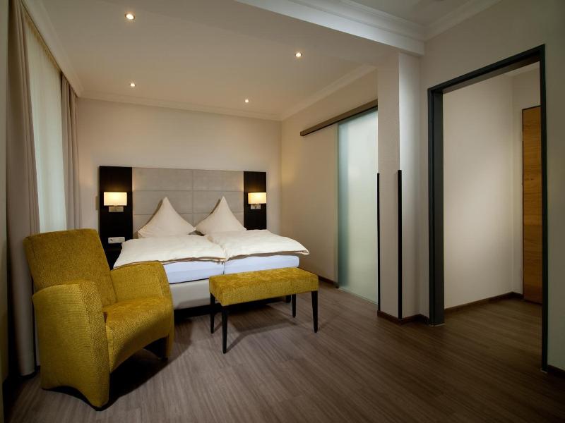 Hotel-Restaurant Pollmanns image