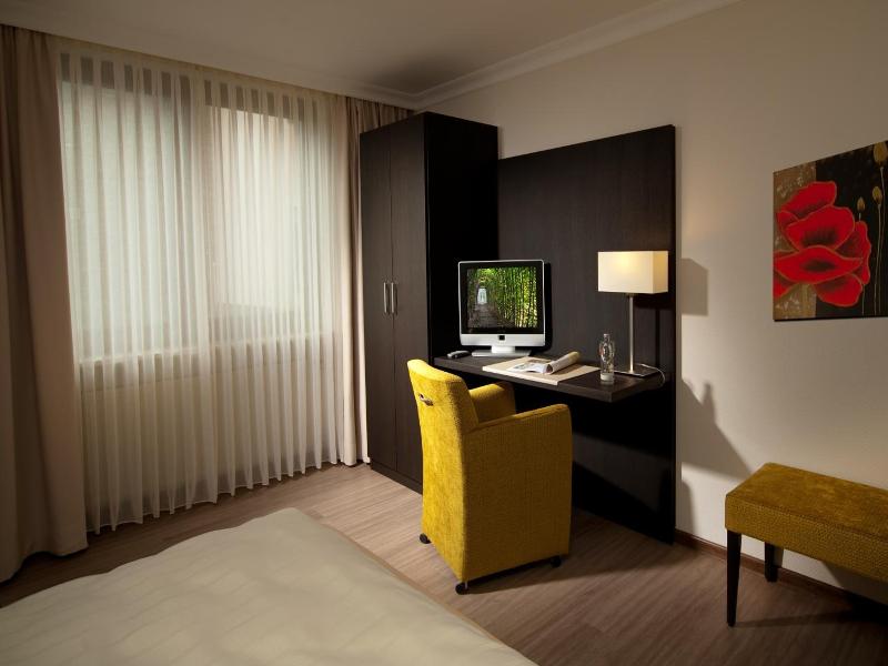 Hotel-Restaurant Pollmanns image