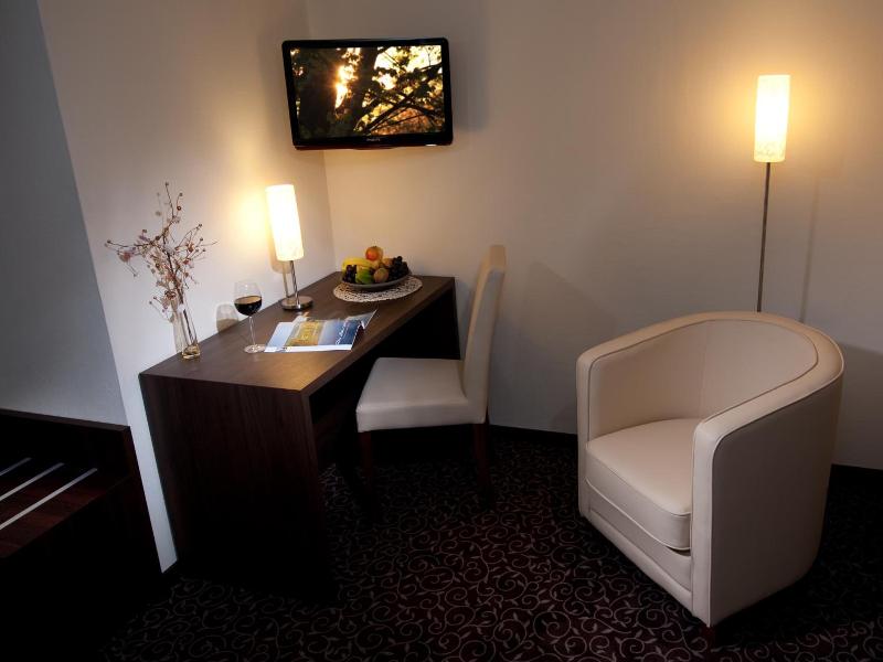 Hotel-Restaurant Pollmanns image