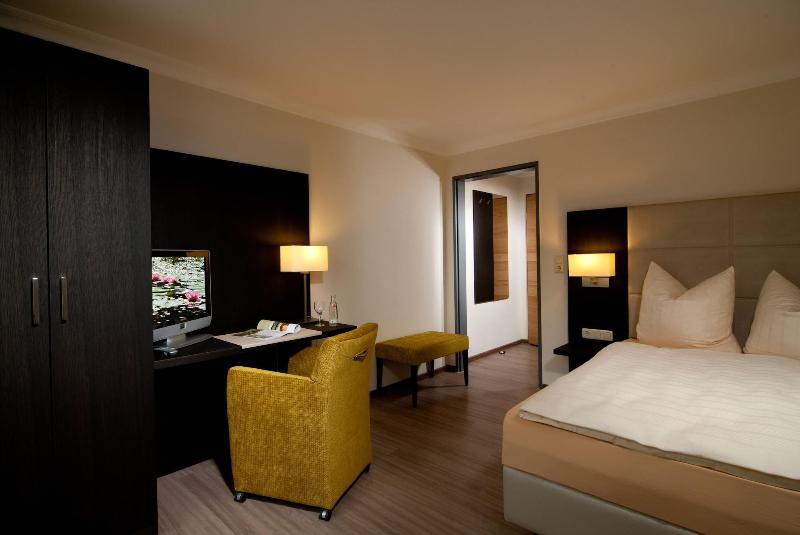 Hotel-Restaurant Pollmanns image