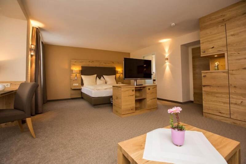 Hotel-Restaurant Pollmanns image