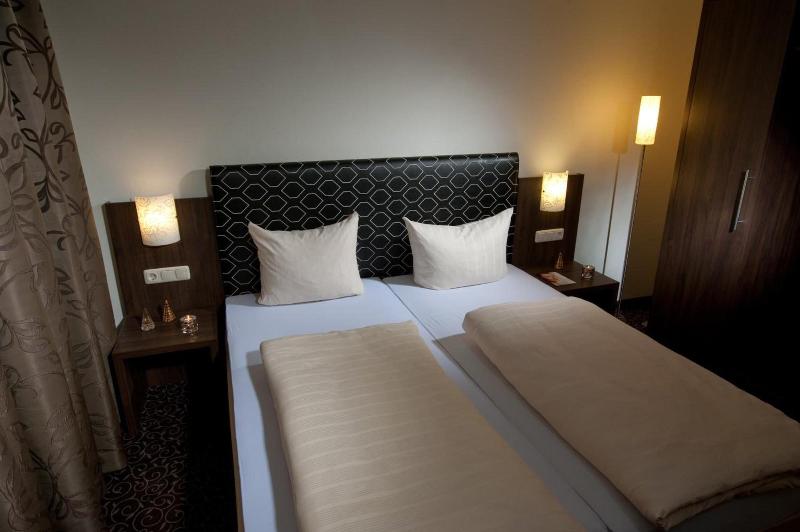 Hotel-Restaurant Pollmanns image