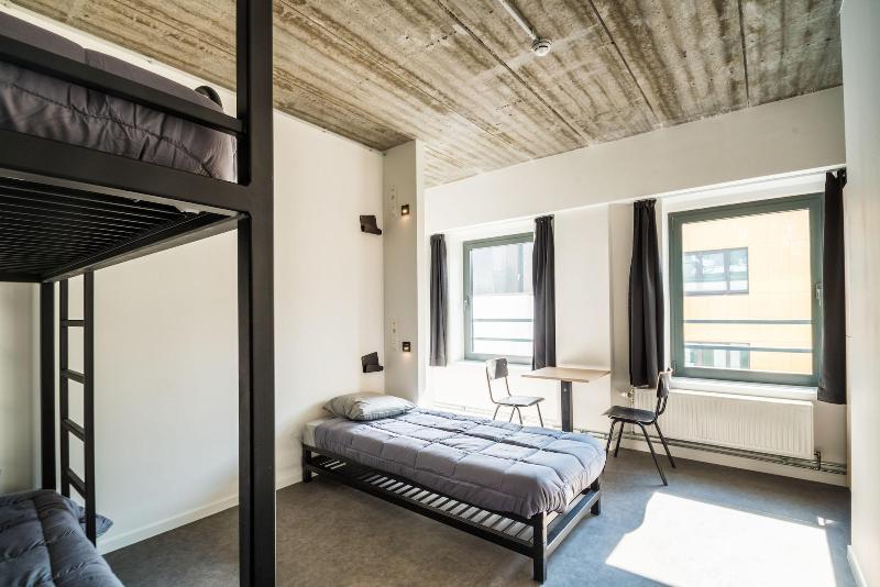 Charleroi Youth Hostel image