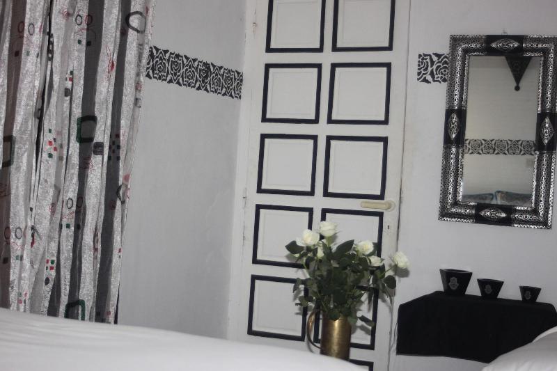 Riad O Ly image
