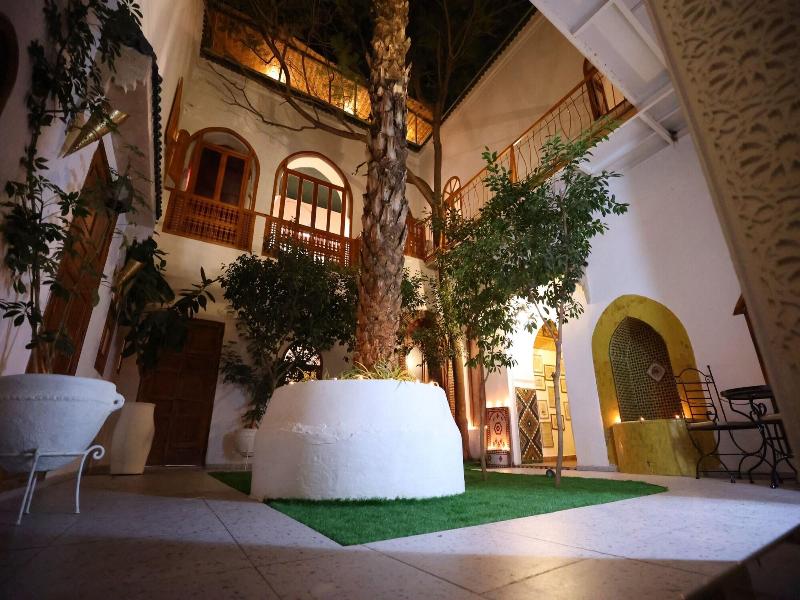 Riad O Ly image