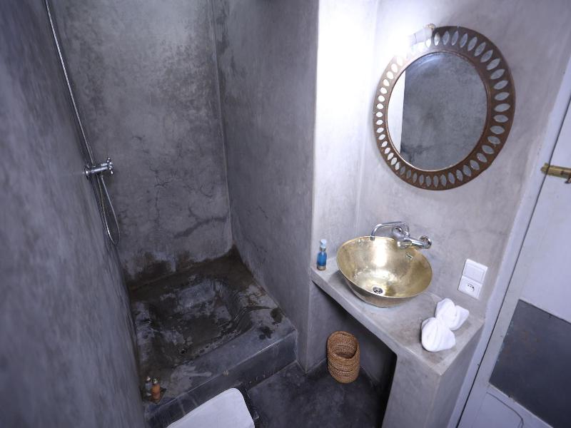 Riad O Ly image