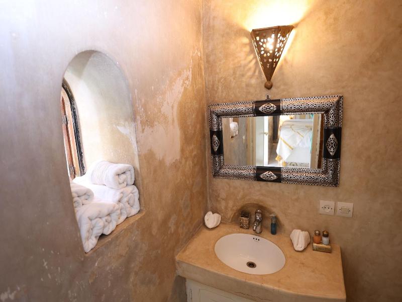 Riad O Ly image