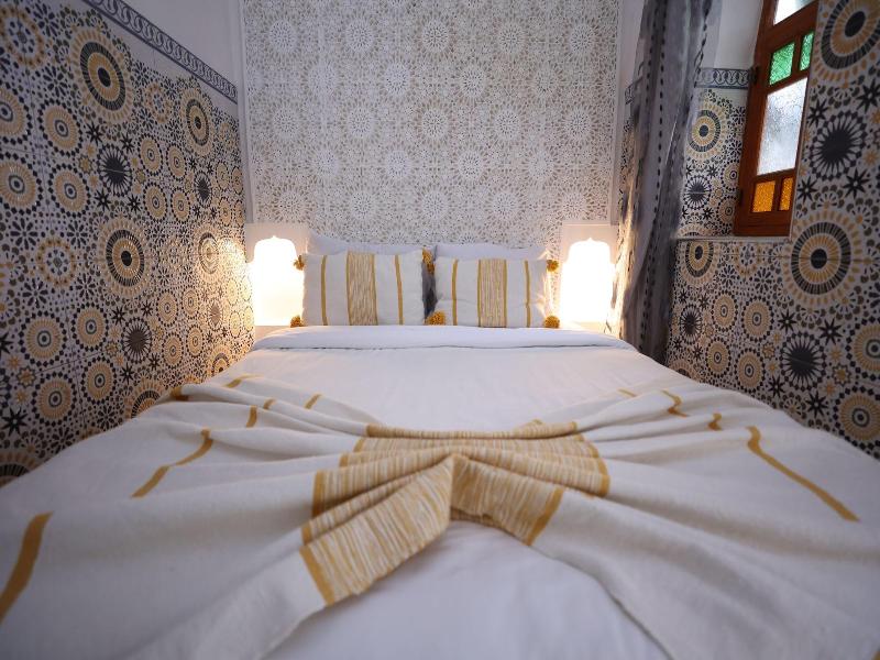 Riad O Ly image