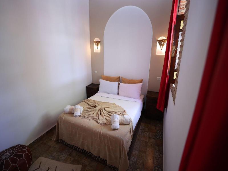 Riad O Ly image