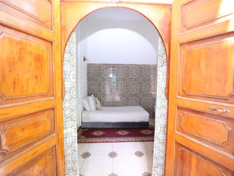 Riad O Ly image