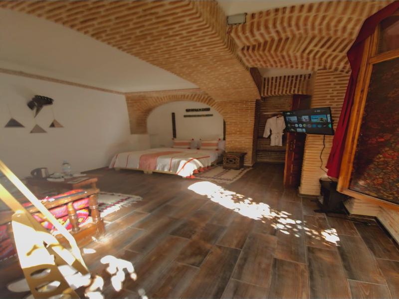 Riad O Ly image