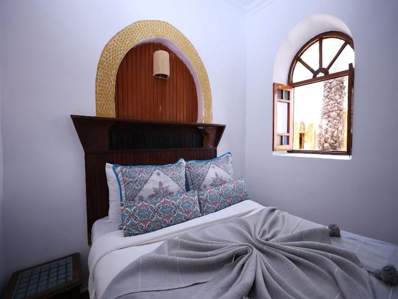 Riad O Ly image