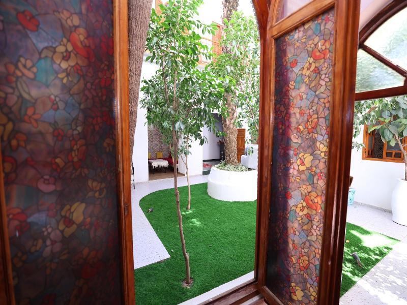 Riad O Ly image