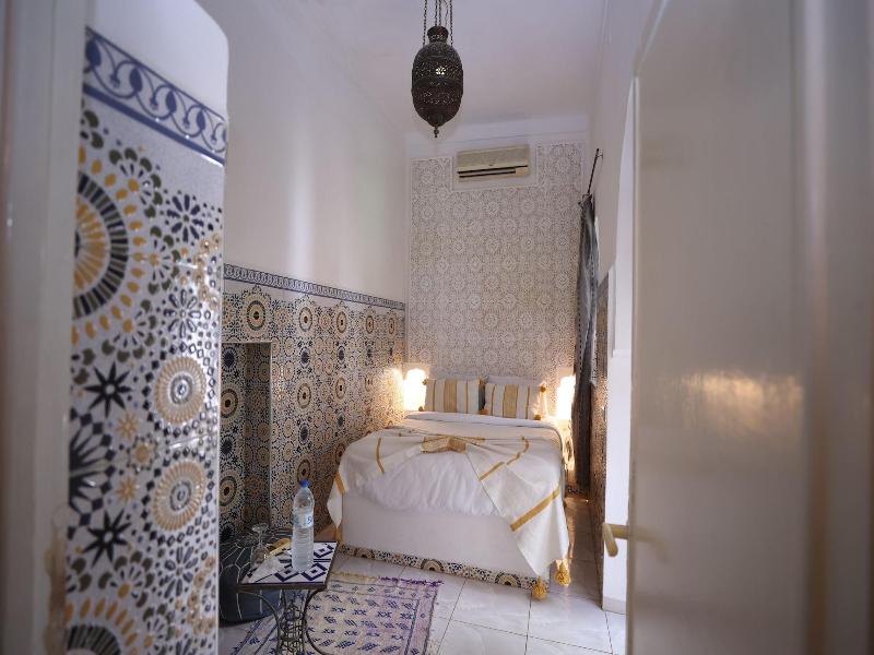 Riad O Ly image