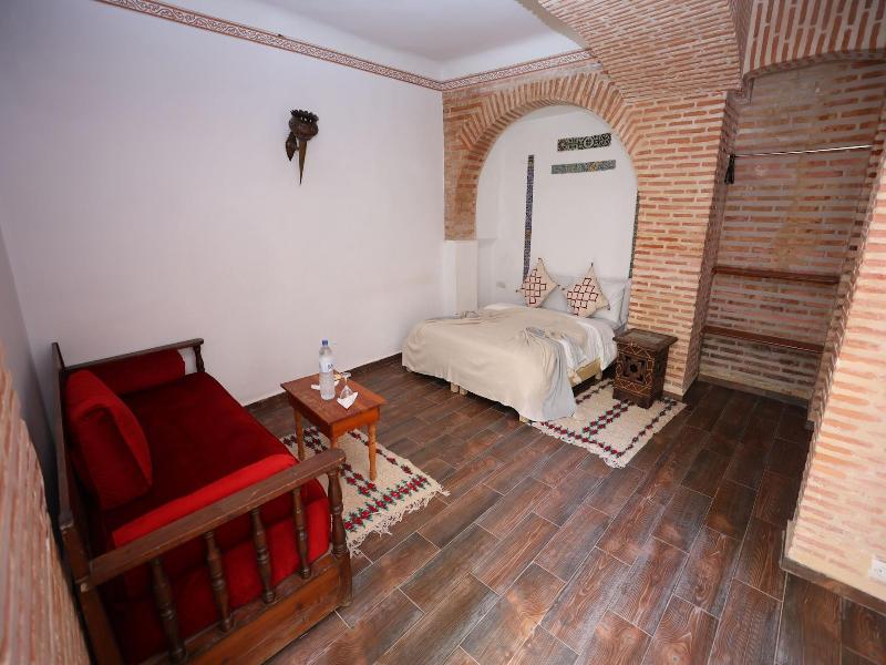 Riad O Ly image