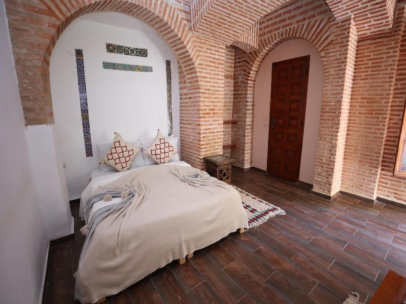 Riad O Ly image