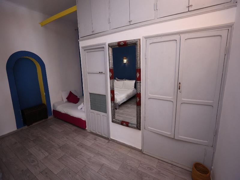 Riad O Ly image