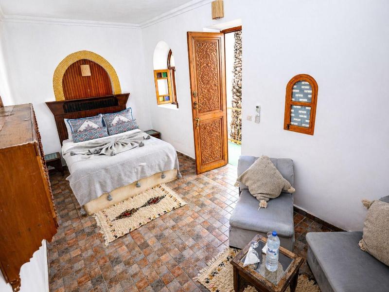 Riad O Ly image