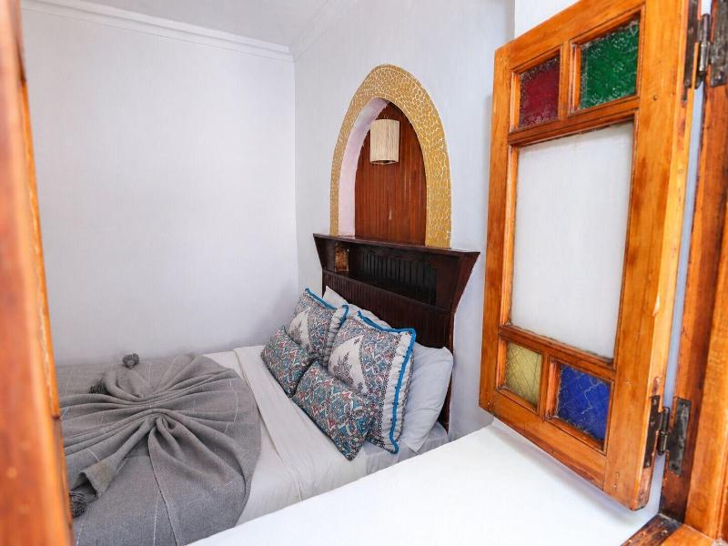 Riad O Ly image