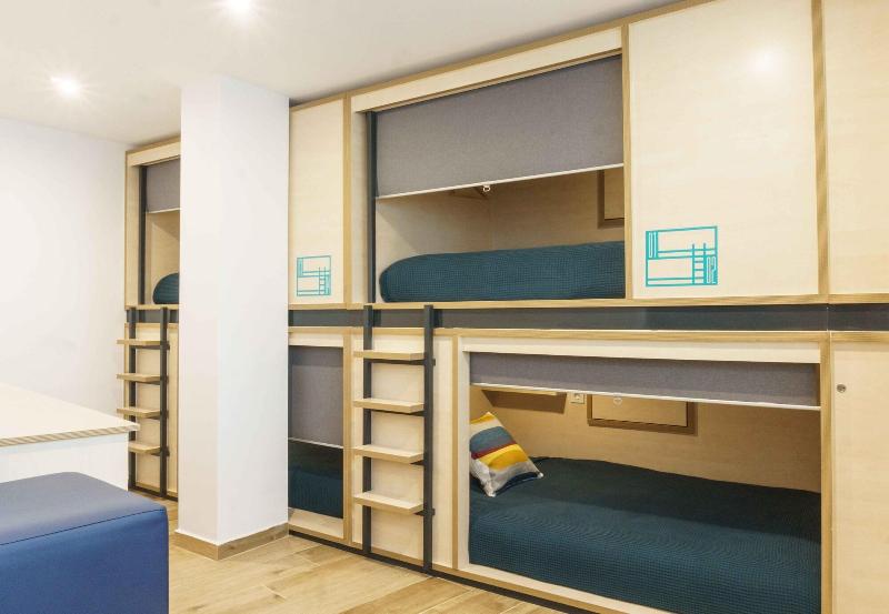 Take Hostel Conil image