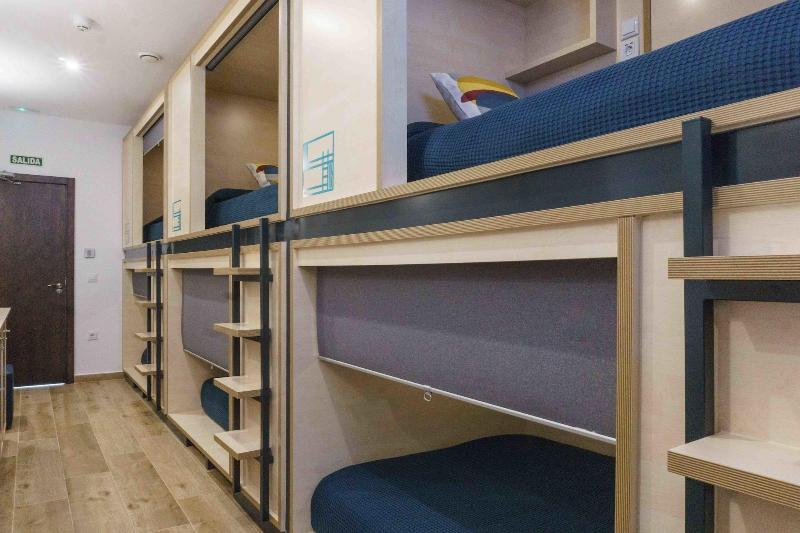 Take Hostel Conil image