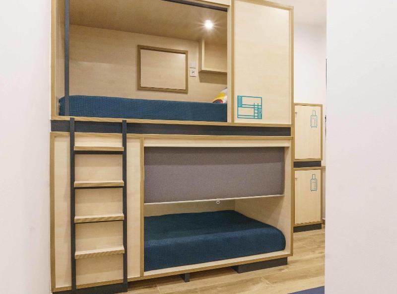 Take Hostel Conil image