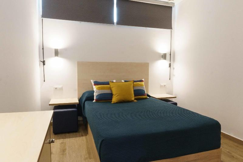 Take Hostel Conil image
