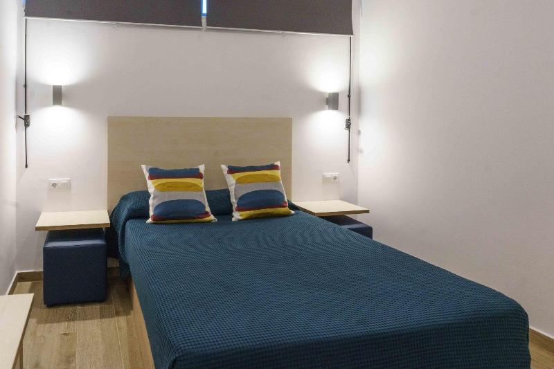 Take Hostel Conil image