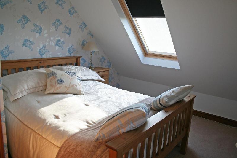 Avon Lodge image