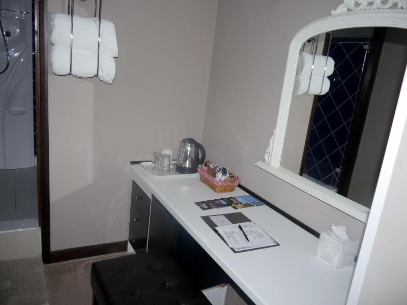 Heathwood Bnb image