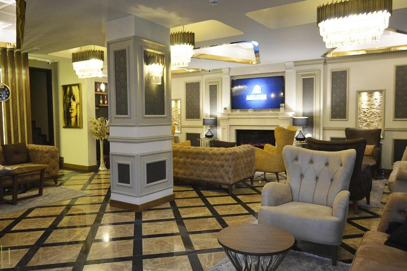 Frt Aa Rla Nes Otel image