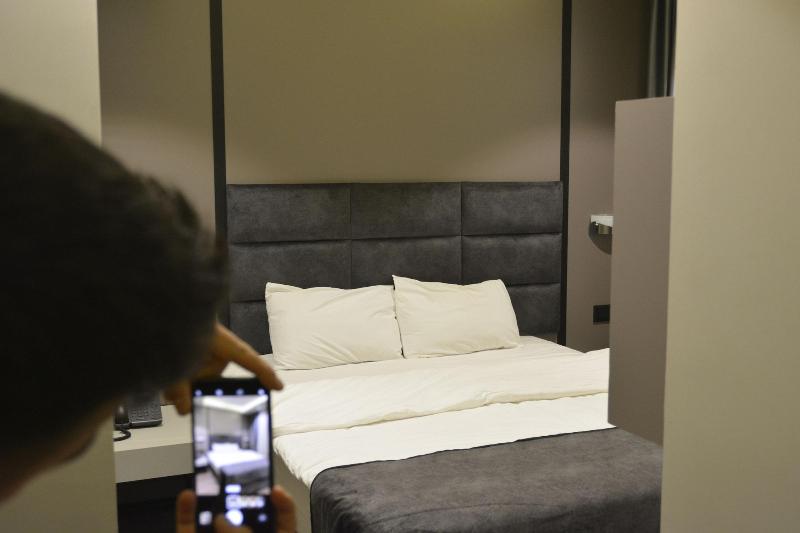 Frt Aa Rla Nes Otel image