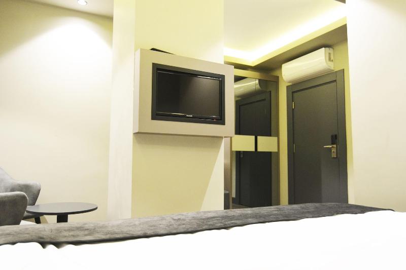 Frt Aa Rla Nes Otel image