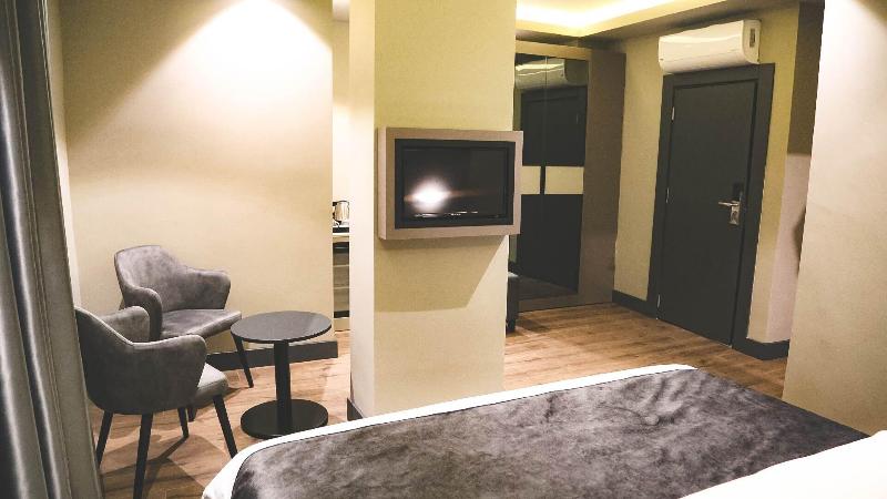 Frt Aa Rla Nes Otel image
