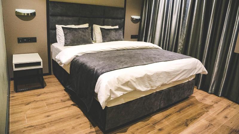 Frt Aa Rla Nes Otel image