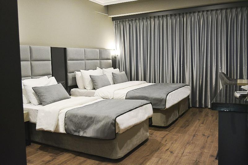 Frt Aa Rla Nes Otel image