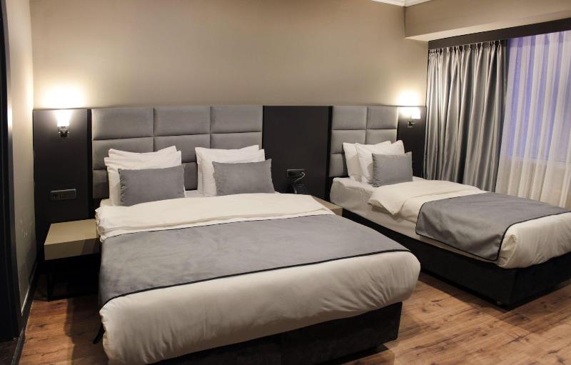 Frt Aa Rla Nes Otel image