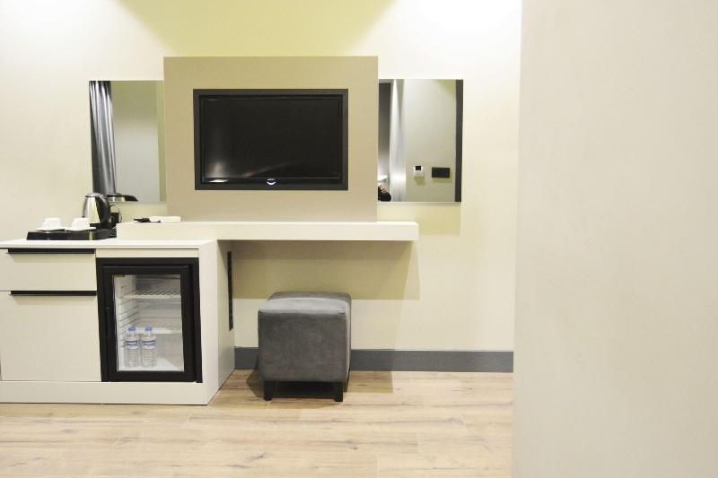 Frt Aa Rla Nes Otel image