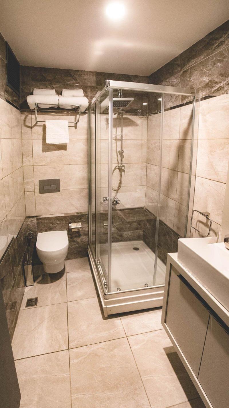 Frt Aa Rla Nes Otel image