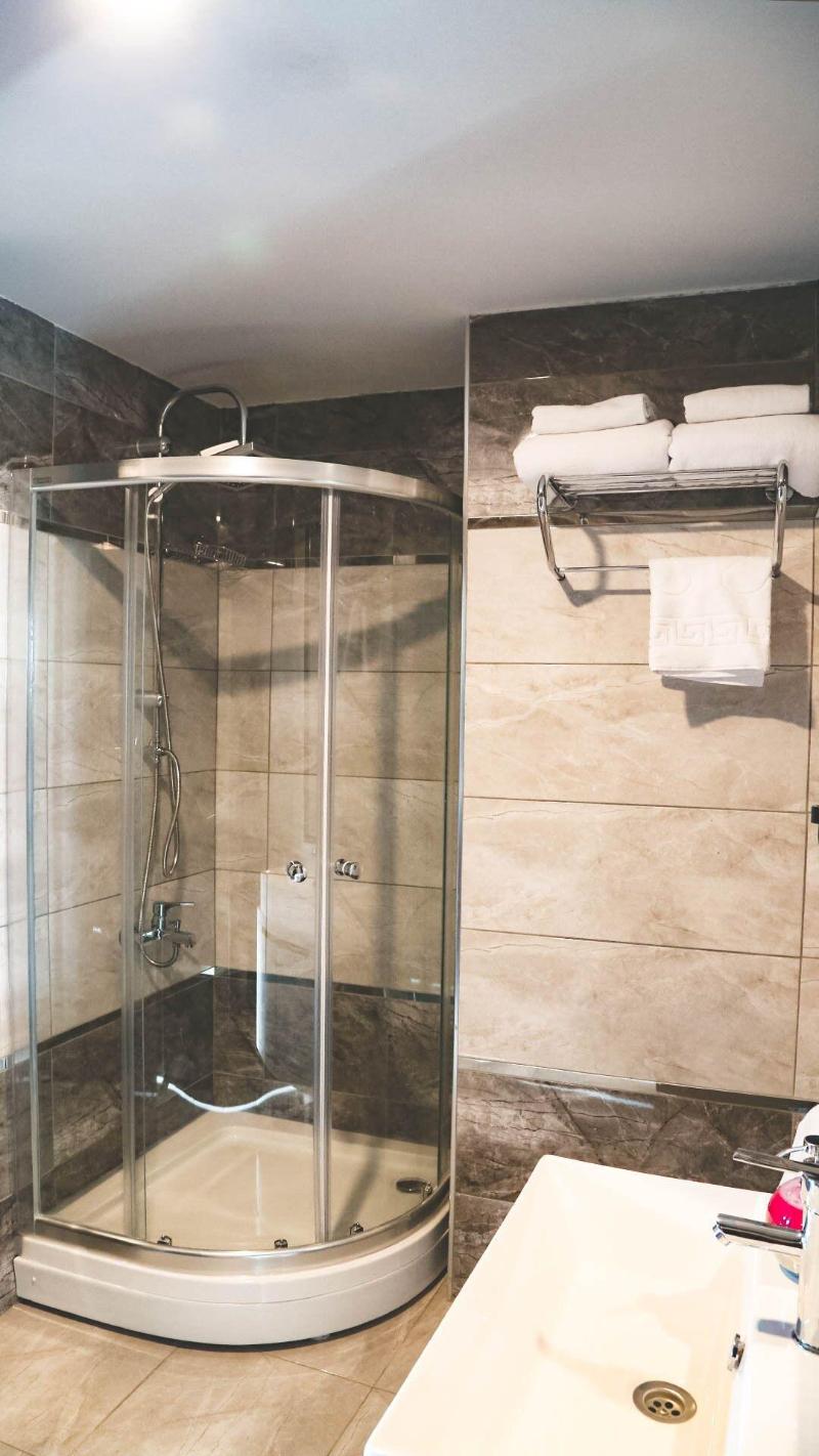 Frt Aa Rla Nes Otel image