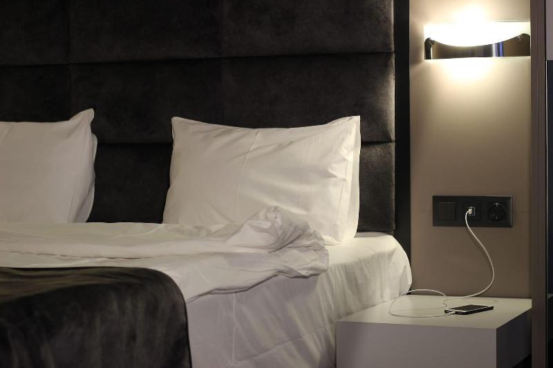 Frt Aa Rla Nes Otel image