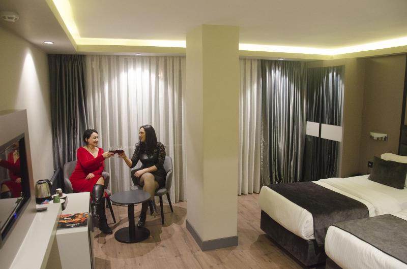 Frt Aa Rla Nes Otel image