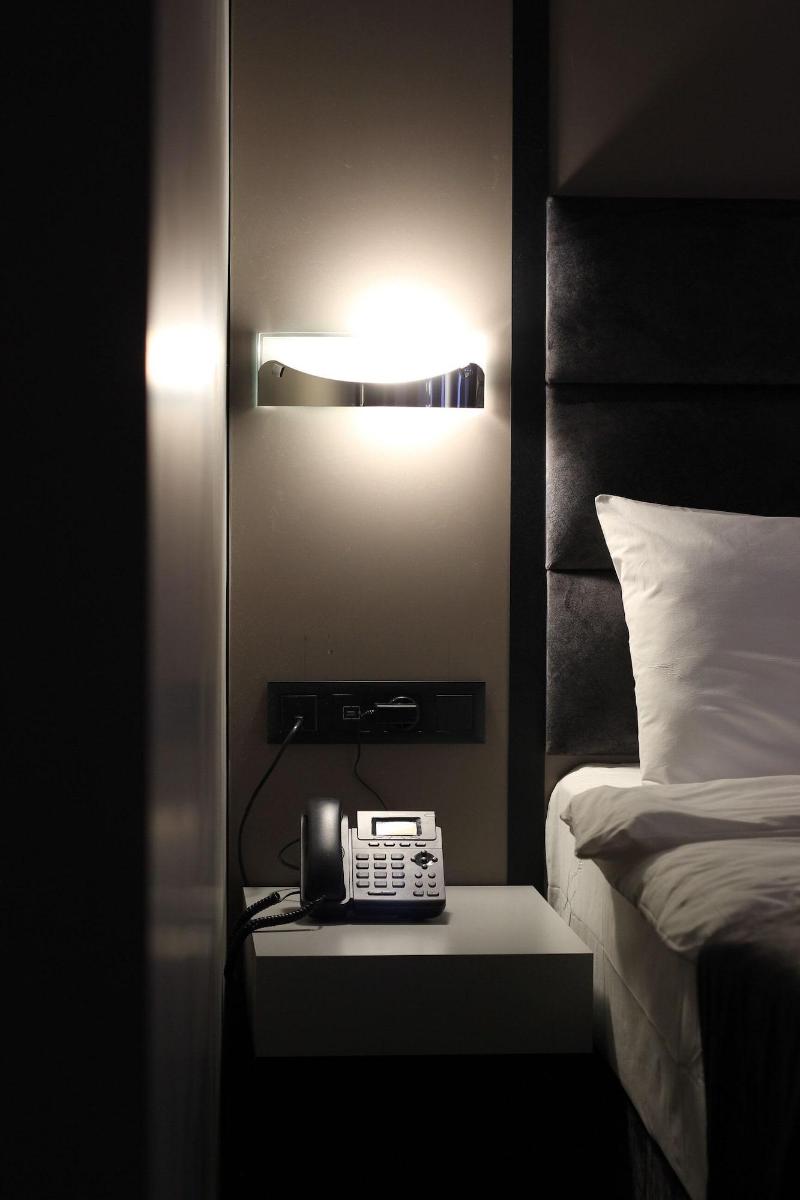 Frt Aa Rla Nes Otel image